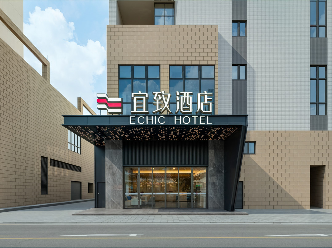 酒店正门外观